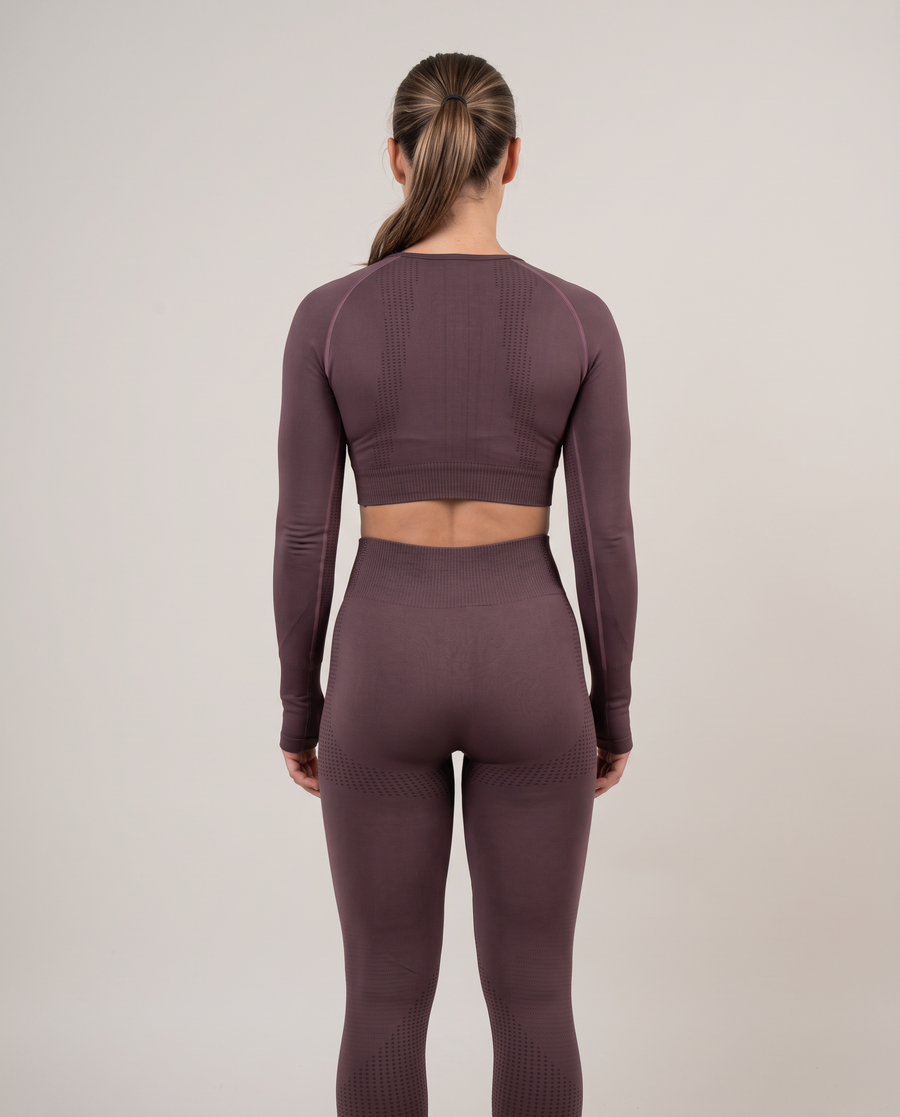Kumite Long-Sleeve Crop Ume